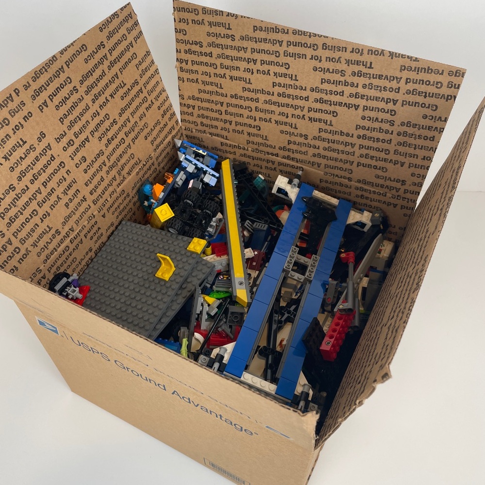 LEGO Mixed Lot Misc Brick PiecesBuilding Parts MYSTERY BOX FULL ~ Aprox 10lbs